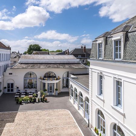 Hotel De L'Univers Arras Bagian luar foto