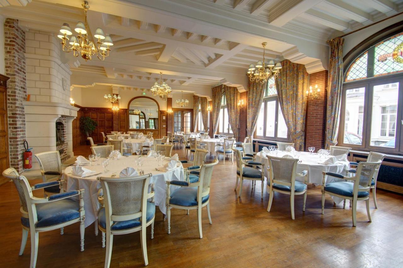 Hotel De L'Univers Arras Bagian luar foto